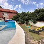 Family House Freeдом Vila