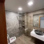 Family House Freeдом